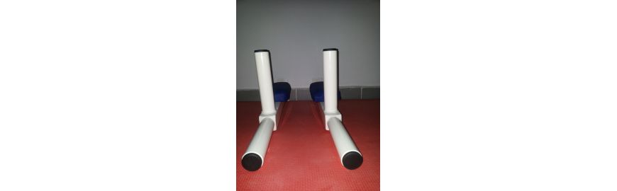 bara-triceps-cu-fixare-in-perete