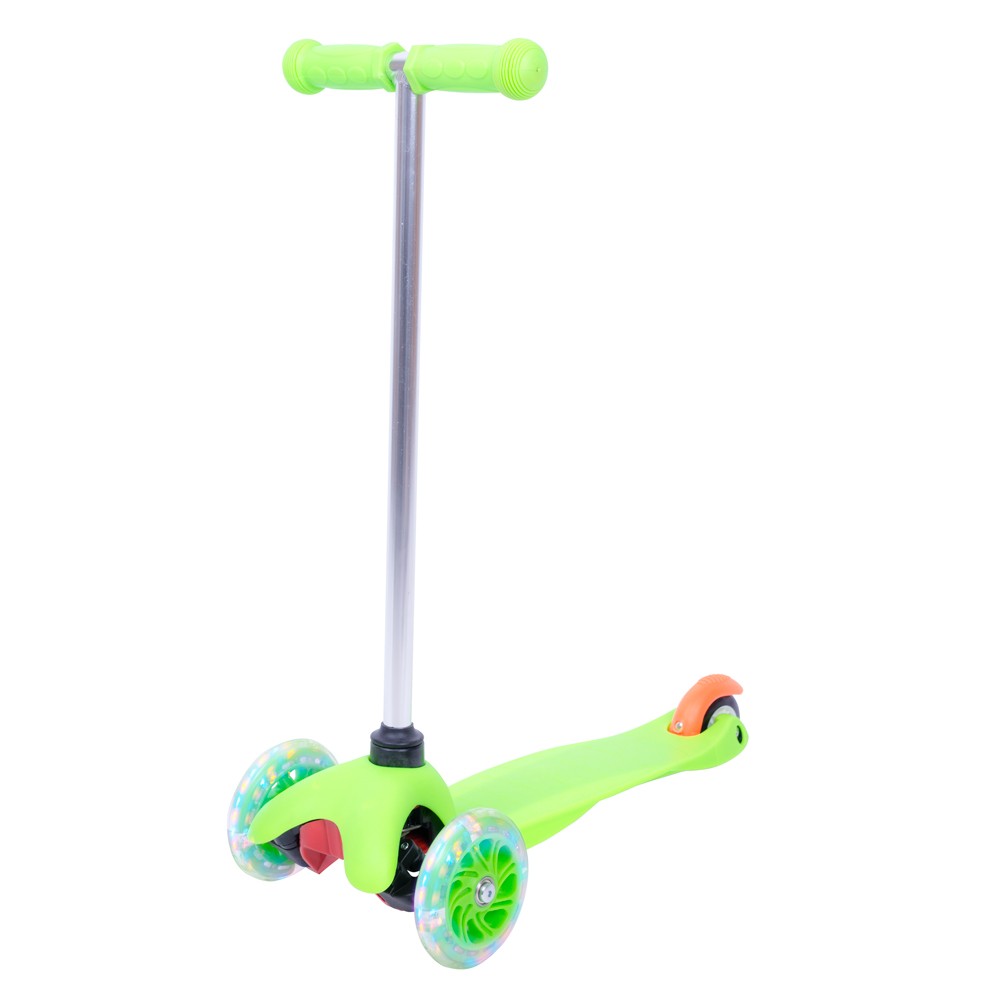 trotineta-cu-roti-iluminate-worker-lucerino-120-mm-verde