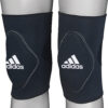 Genunchera Adidas